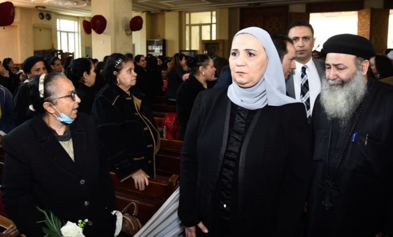 وزير التضامن تقدم واجب العزاء