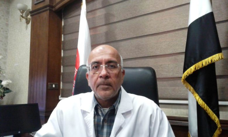 الدكتور محمد أسامة مدير معهد القلب