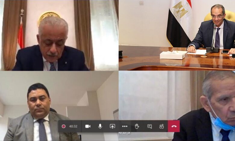 اجتماع وزيرا التعليم والاتصالات عبر تقنية الفيديو كونفرانس