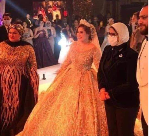 وزيرة الصحة تحضر فرح بقاعة مغلقة بالمخالفة لتعليمات مجلس الوزراء (فيديو وصور)