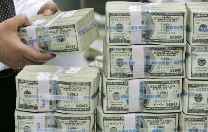 سعر الدولار مقابل الجنيه اليوم 13 مارس 2021