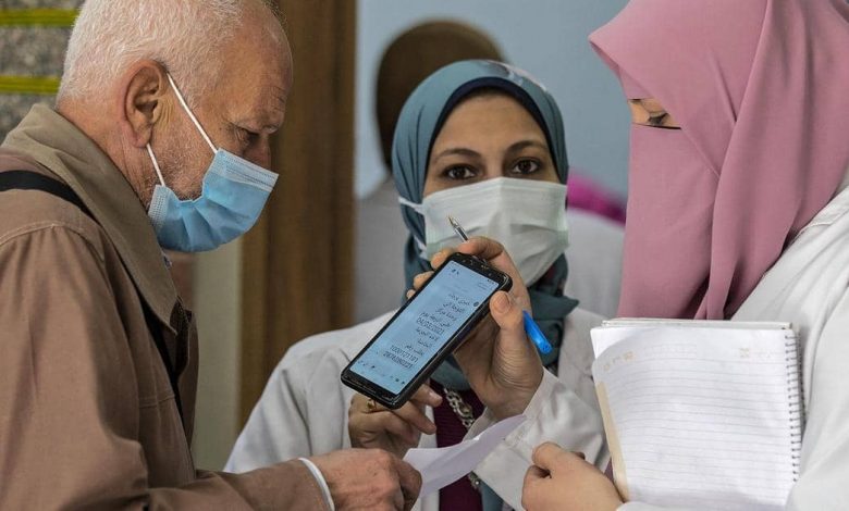 لقاح كورونا.. الصحة ترد على شكاوى تفاوت سرعة تلقي اللقاح