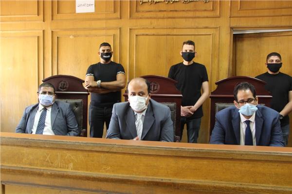 من ذوي الاحتياجات الخاصة .. تفاصيل محاكمة متهم اغتصب طفلة وتسبب في حملها