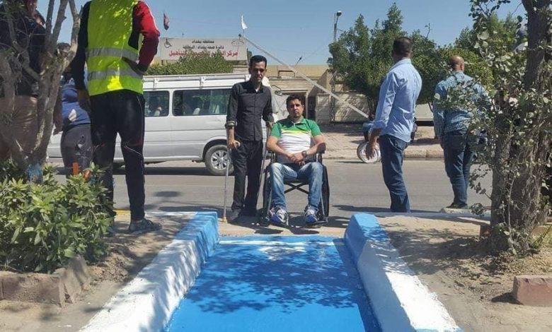 للتيسير على ذوي الهمم  .. إنشاء ممرات بشارع العاشر من رمضان بمدينة القصير