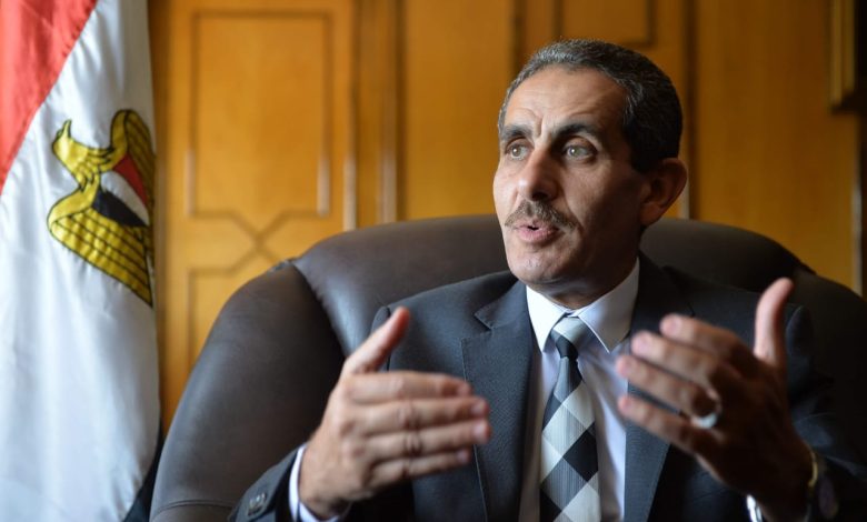 محافظ الغربية يرافق ذوي الاحتياجات الخاصة في جولة بمحيط السيد البدوي