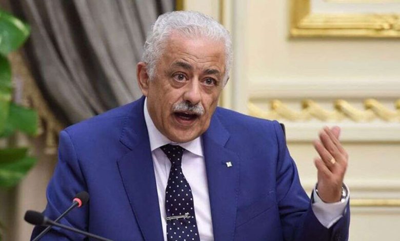 احتفالًا باليوم العالمي لذوي الإعاقة .. مدير تعليم المنوفية بزور مدرسة النور للمكفوفين