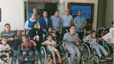 ذوي الهمم .. توزيع 36 كرسيا متحركا للأطفال بالأقصر