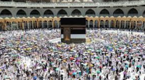 أمير مكة المكرمة يعلن نجاح حج هذا العام