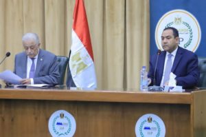 تعيين 30 ألف معلم.. رئيس الوزراء يستعرض تقريراً عن المسابقة