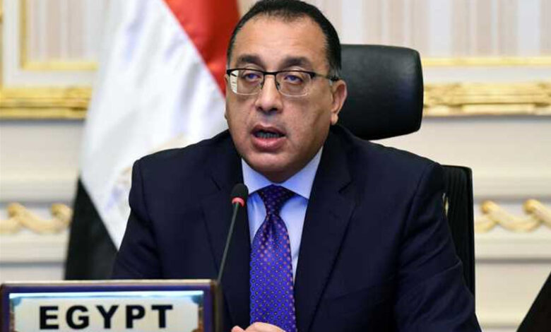 رئيس الوزراء: مستعدون لاتخاذ أى قرار من شأنه زيادة أعداد السائحين الوافدين لمصر