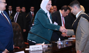 توزيع ١٢٠ لاب توب على ذوى الإعاقة من الطلاب المكفوفين بجامعة القاهرة