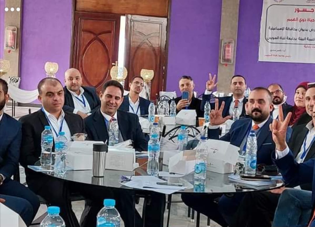 لخدمة ذوي الهمم .. تدريب 75 موظفا بشركة كهرباء القناة على مهارات لغة الإشارة