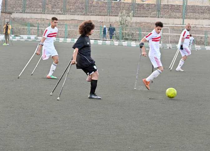 افتتاح أول بطولة كرة قدم  لـ أصحاب الساق الواحدة بحضور رئيس اللجنة البارالمبية المصرية