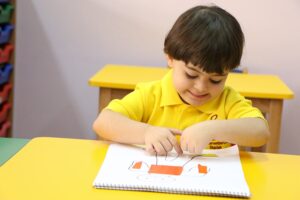 فى اليوم العالمي للتوحد .. التعليم تعلن ضوابط دمج ذوي الاحتياجات الخاصة