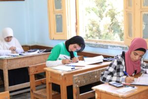عدد أسئلة امتحان الاستاتيكا لطلاب الثانوية العامة 2023