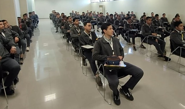 شروط قبول دفعة جديدة بالمعهد العالي لتكنولوجيا النقل للثانوية العامة والمدارس الفنية (التفاصيل)