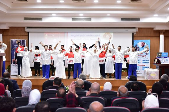 عرض فني لذوي الهمم في حضور وزير العمل ومحافظ بور سعيد