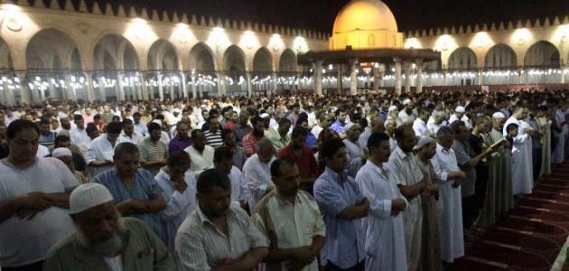 هل صلاة التراويح فرض