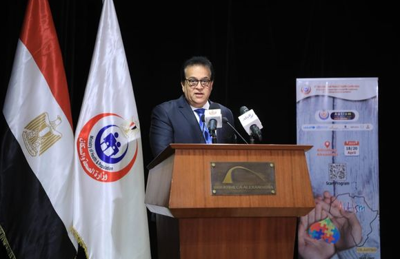 اضطرابات طيف التوحد.. وزير الصحة يعلن اتخاذ خطوات عملية في تنفيذ مبادرة الكشف والتدخل المبكر