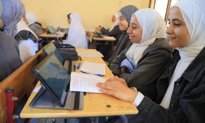 إجابة التقييم الأسبوعي الأسبوع العاشر تاريخ أولى ثانوى الترم الثاني‏